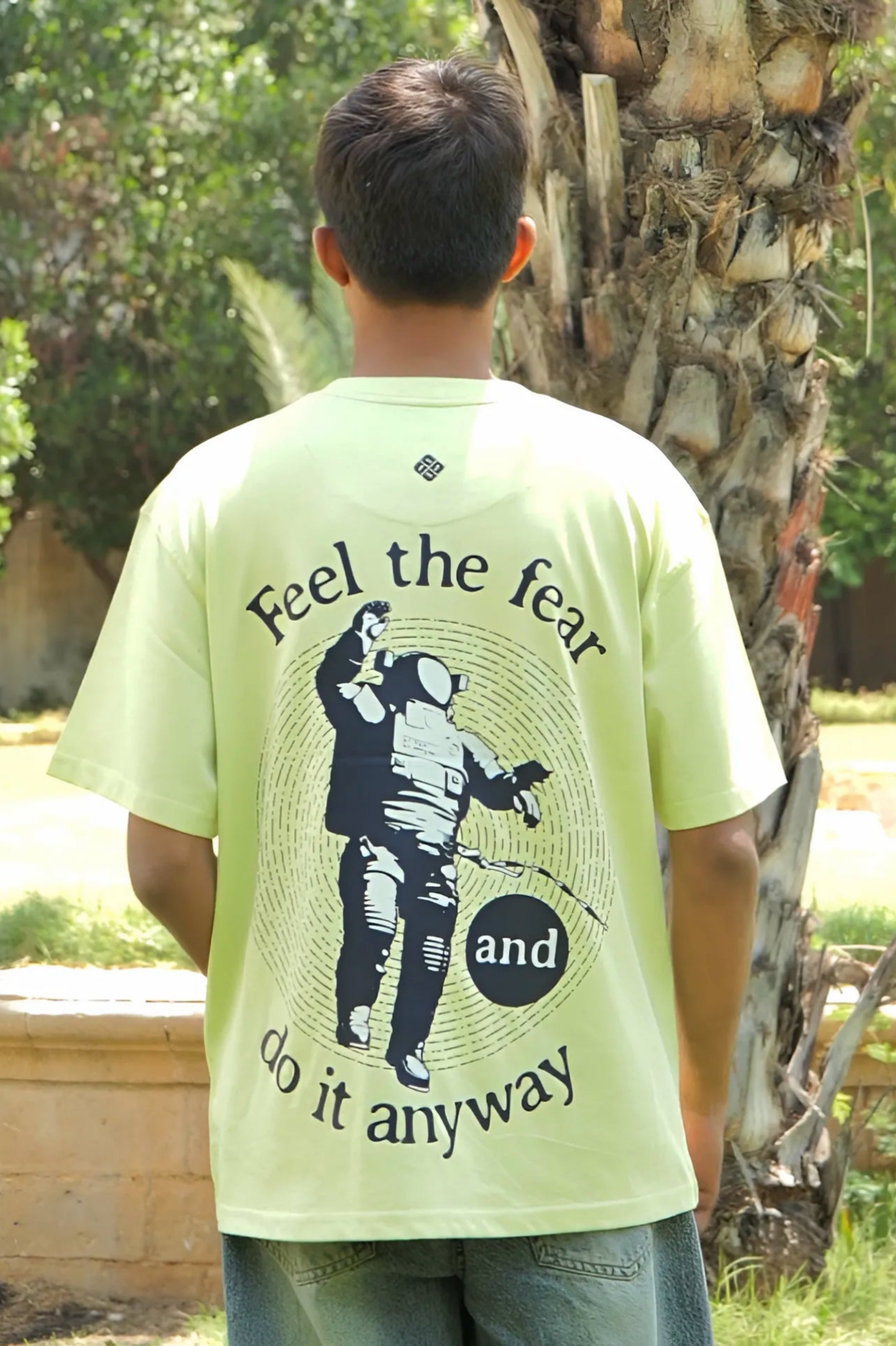 Astronaut Graphic T-Shirt – Lime Green